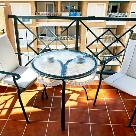 Appartement Luminoso Apartamento Muy Cerca De La Playa, Netflix, Wifi, Aacc, Parking *